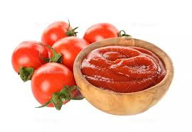 رب گوجه فرنگی خوشرو قرمز تیره با بافت نرم و یکنواخت